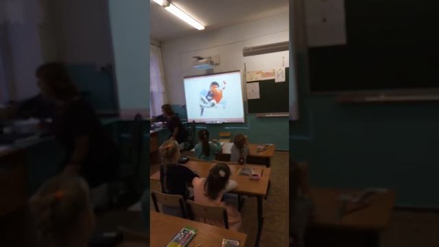 Видеоурок по конструированию в подготовительной группе. смотреть онлайн