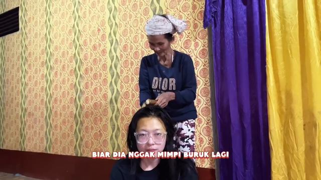 TERNYATA SELAMA INI KELUARGA YUKA-CHAN DIGANGGU KUNTILANAK! | a day in our life смотреть онлайн