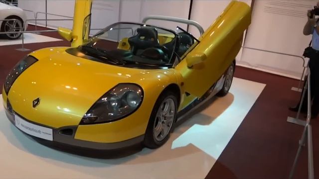 Renault Spider at Madrid Auto Show 2012 смотреть онлайн