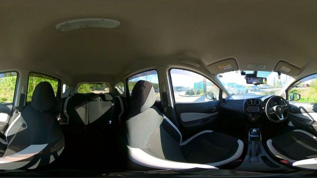 Nissan Note E-power HE12 360° View Interior смотреть онлайн