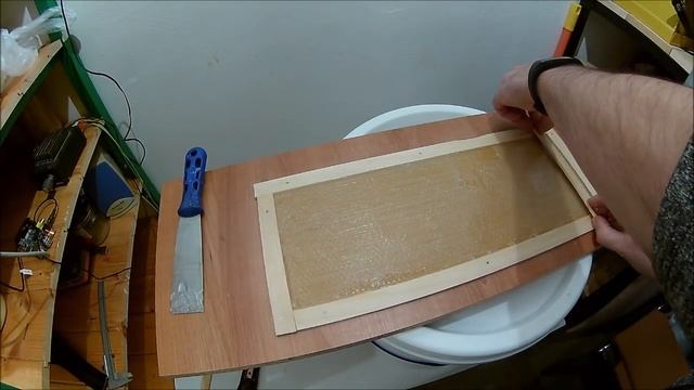 Výroba silikonové formy na voskovou mezistěnu смотреть онлайн