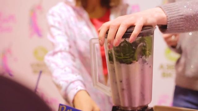 Презентация новой линейки Slim Bite Unicorn и Maria Way в Азбуке Вкуса