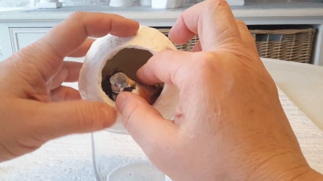 DIY - ? из рулона туалетной бумаги и воды... смотреть онлайн