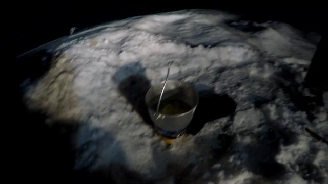 Зимняя рыбалка на жерлицы, поклевка на жерлицы, подводная камера, окунь, щука, живцы.