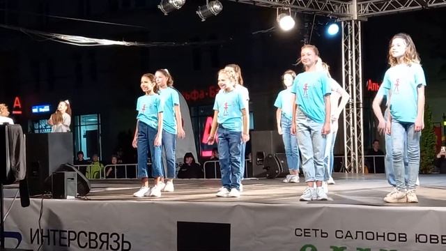 Парад моды на Кировке. Челябинск 2021 смотреть онлайн