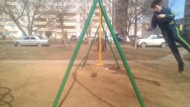 Сальто с качель смотреть онлайн