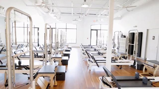 BODYBAR Pilates - Studio Tour смотреть онлайн