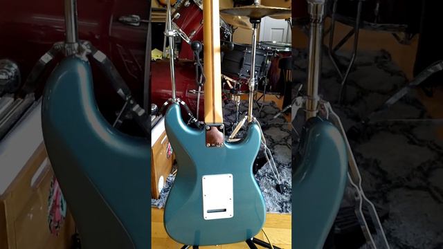 Fender Stratocaster player series Tidepool Made in Mexico смотреть онлайн