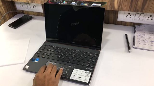 Unboxing New Asus ZenBook Flip S 13'' смотреть онлайн