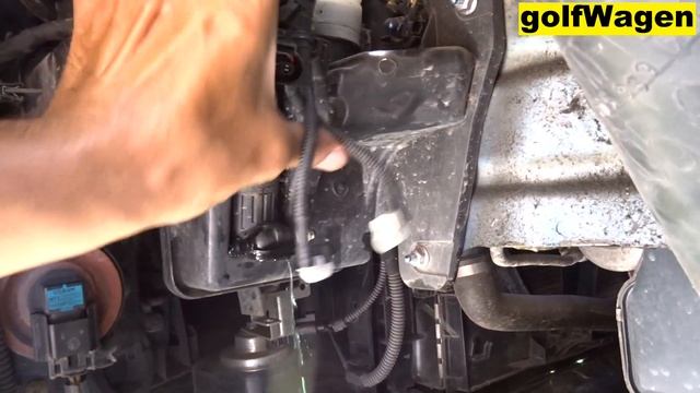VW Golf 7 Washer Pump Replacement