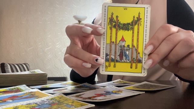 Мысли Чувства Действия загаданного человека❤️ #таро #гадание #любовь смотреть онлайн