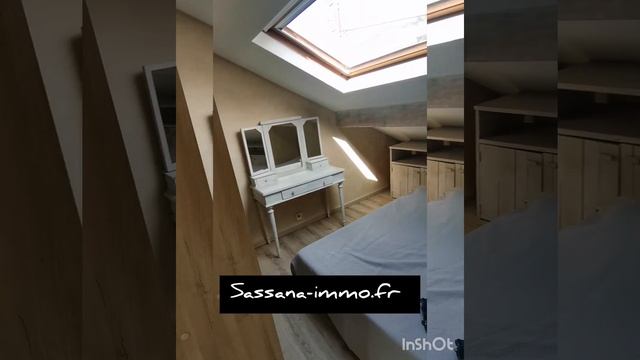 Haut de villa à louer ! style Loft T2 Siblas avec terrasse vue sur la rade ! смотреть онлайн