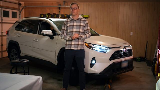 Toyota RAV4 2022 гибрид - Что не так с этой машиной? смотреть онлайн
