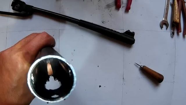 Пневматическая винтовка "HATSAN STRIKER EDGE" (очистка от ржавчины и замена пружины) смотреть онлайн