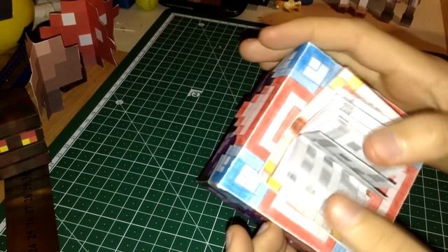 Бумажный Minecraft: Книга для стола смотреть онлайн