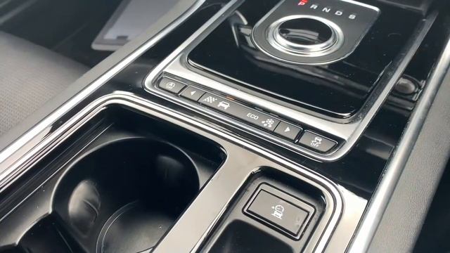 Jaguar XF 2.0d R-Sport Auto (s/s) 4 Door | Blackpool Automart смотреть онлайн