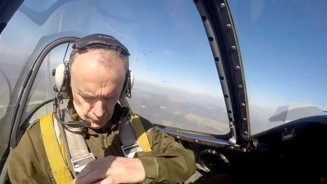 Санкт-Петербург. Высший пилотаж на ЯК-52 c DvaPilota.com смотреть онлайн
