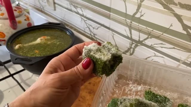 НАФИГА ВАМ ПЛОСКОРЕЗ? СУП ИЗ ТОГО, ЧТО НА ГРЯДКЕ ВЫРОСЛО /РЕАЛЬНАЯ ЖИЗНЬ ПЕНСИОНЕРОВ В ДЕРЕВНЕ