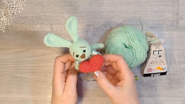 Пряжа для зайчика (кролика) амигуруми. Схема вязания крючком. смотреть онлайн