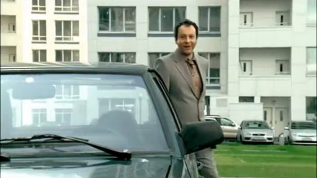 Park Production - 2 Renault Logan.mov смотреть онлайн