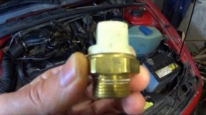 Не работает вентилятор охлаждения или не выключается. Проверка датчика включения вентилятора