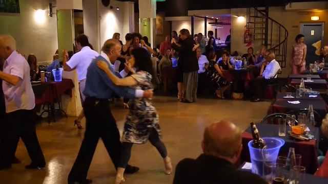 Tango tanzen in Buenos Aires - die Milonga Porteño y Bailarin смотреть онлайн