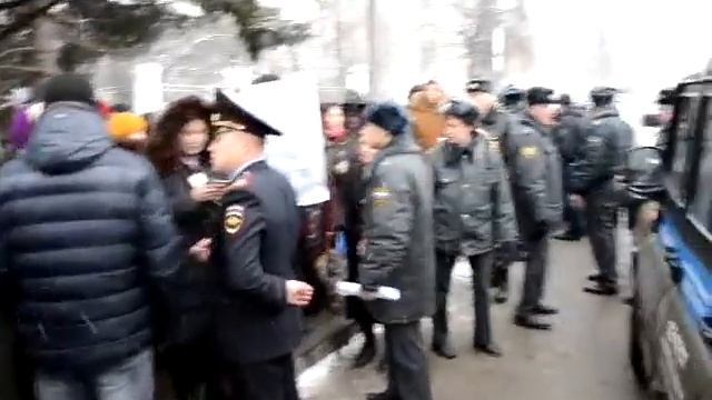 Видео пикета перед Домом правительства смотреть онлайн