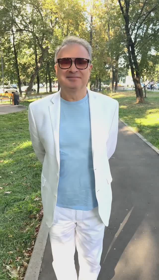 Александр Добронравов приглашает на 10 Международный фестиваль “Казачья станица Москва” смотреть онлайн