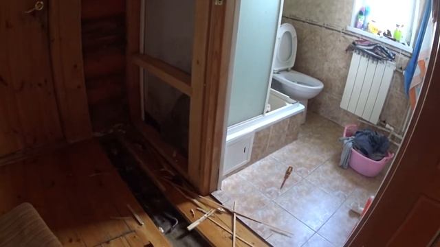БЮДЖЕТНАЯ ВАННА. ПЕРВЫЙ ОПЫТ. РЕМОНТ ЗА 35 ТЫСЯЧ #1 смотреть онлайн