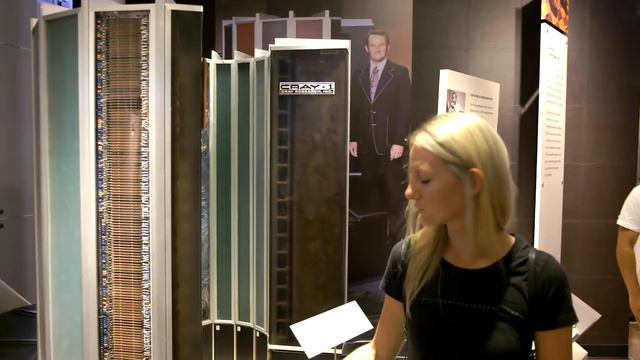 Cray-1 1976 года: откуда пошли векторые регистры в смартфонах 2017-го смотреть онлайн