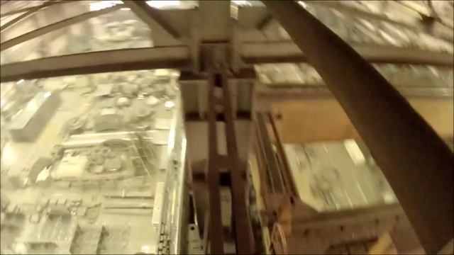 Будни монтажников, монтаж страховочного троса для сварочных работ. смотреть онлайн