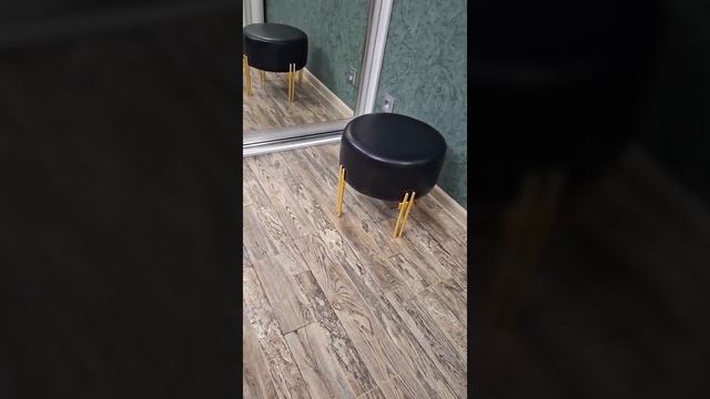 Пуфик для прихожей, чёрный, двойное золото, 34х34