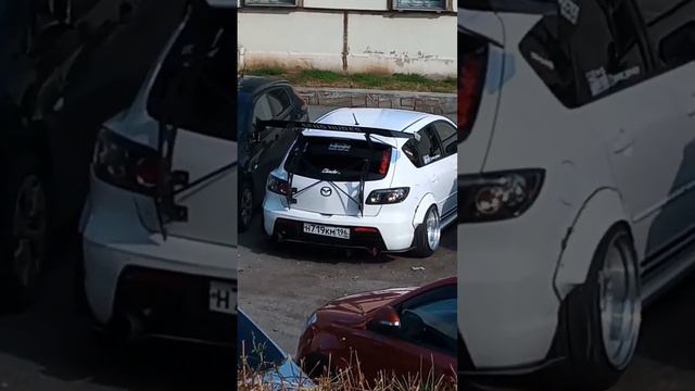 Mazda 3 смотреть онлайн