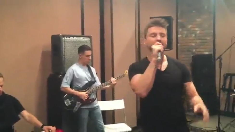 AppleMusic_ Репетируем))) это всё она Live)) Сергей Лазарев