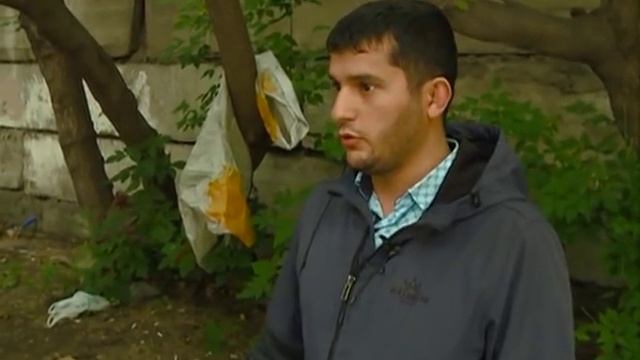 В Красноярске мать бросила 9-месячного ребенка на помойке с бомжами смотреть онлайн