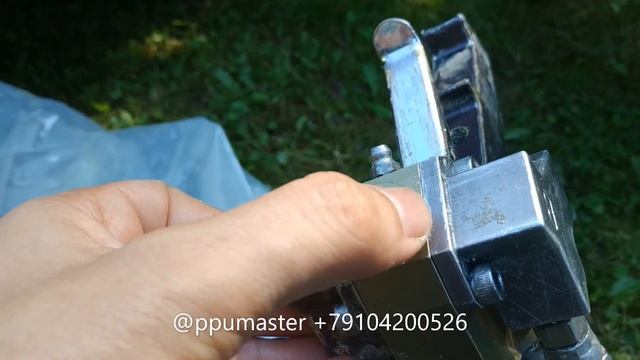 Как заливать ППУ в пустоты.