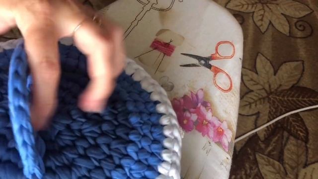 ПРАВИЛЬНОЕ ВТО ВЯЗАНОЙ КОРЗИНЫ!!! Обязательная процедура в вязании из трикотажной пряжи) смотреть онлайн