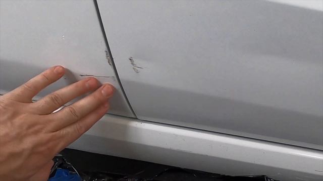 Оклейка автомобиля виниловой пленкой. Разбор некоторых ошибок в работе с винилом. Ford Mustang. смотреть онлайн