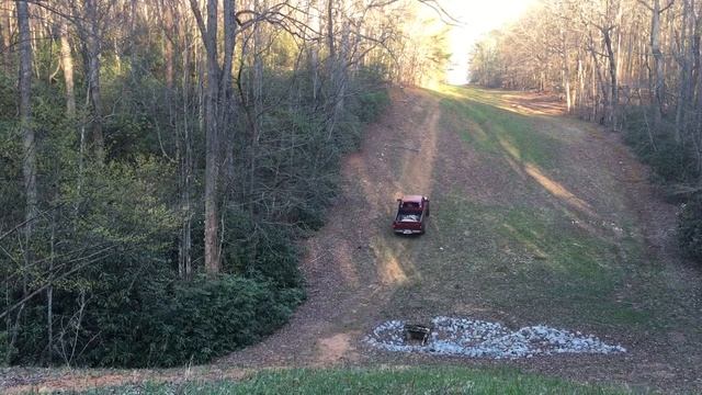Ole Red - 1999 Toyota Tacoma 3RZ-FE 2.7L 4 cylinder 4x4 - Small Hill Climb and LCE Exhaust Sound смотреть онлайн