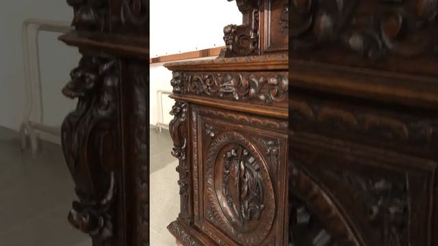 Старинный буфет десертница смотреть онлайн