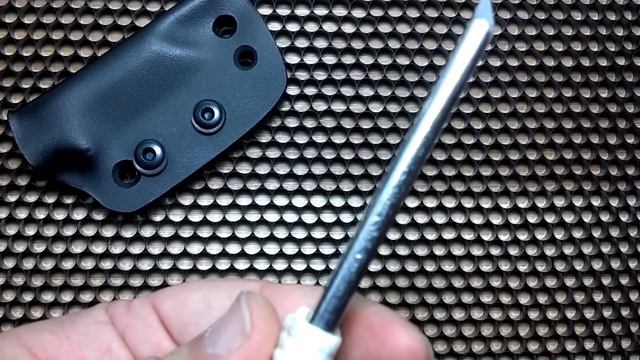 Giving away a little custom knife смотреть онлайн