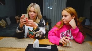 Макс Обманывает АМЕЛЬКУ! У него новая девушка?