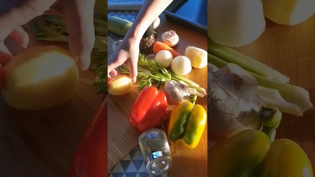 Буду печь овощи в духовке, рецепт в описании⬇️ смотреть онлайн