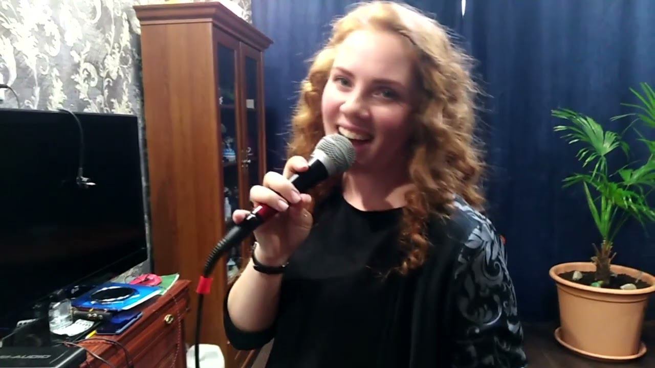 Музыка любви - Дарья Святова, аккомпанемент Игорь Ступишин (запись 5 марта 2022 года) смотреть онлайн