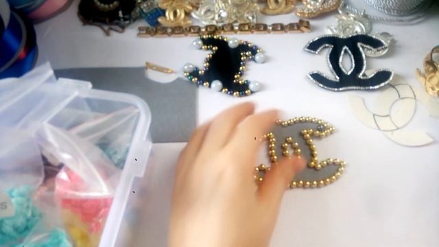Брошь CHANEL( ШАНЕЛЬ) своими руками - КАК ЛЕГКО И ПРОСТО сделать красивую брошь смотреть онлайн