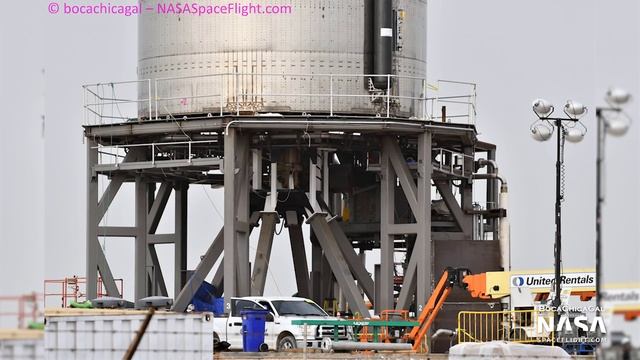 SpaceX Boca Chica - Bulkhead Cap Spotted, SN5 Testing Prep Cont., and Manitowoc 18000 Build Progres смотреть онлайн