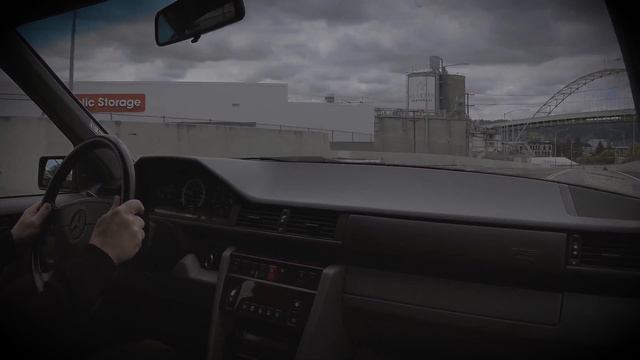 1992 Mercedes 500E Driving Video смотреть онлайн