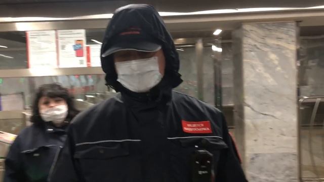 В метро без спецпропуска смотреть онлайн