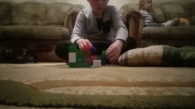 строим катапульта из конструктора полесье