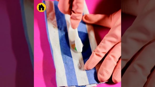 Easy Way to Remove Nail Polish from Clothes, Jeans & Fabric With Acetone смотреть онлайн